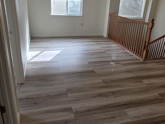 3rd image of 17860 Daffodil Hill St