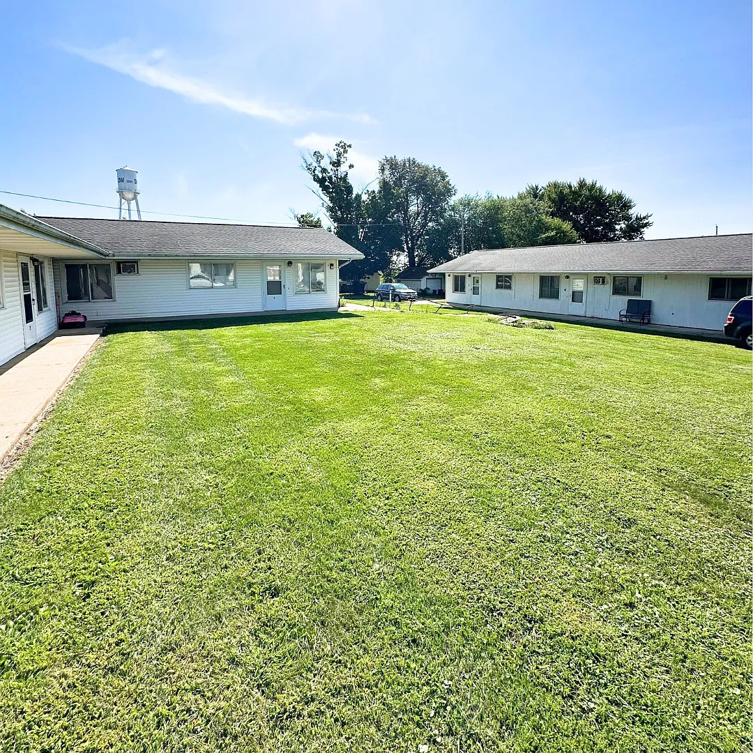 Onslow 7-Unit — Photo 2