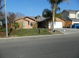 5254 W Garland Ave, Fresno, CA