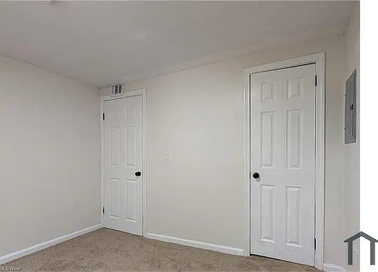 14817 Naples Ave — Photo 10