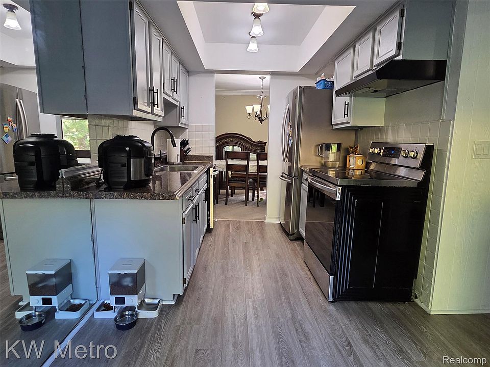 1105 Kirts Blvd Unit A, photo 3