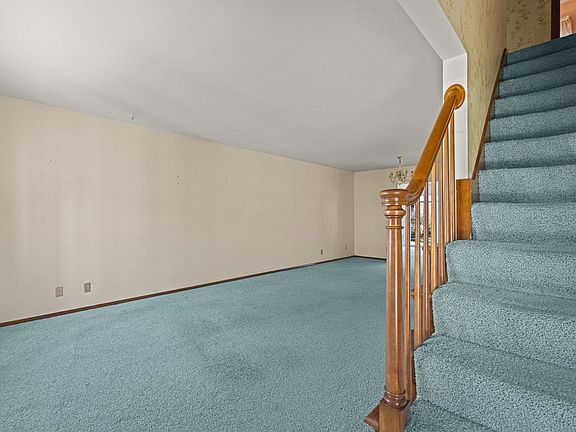 5th image of 1718 Larkspur Dr