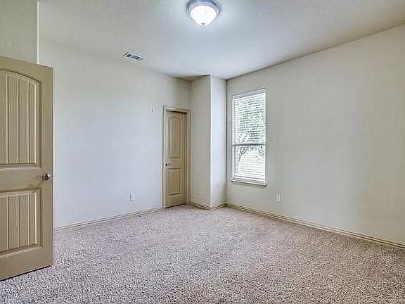 5th image of 5829 Tuleys Creek Dr