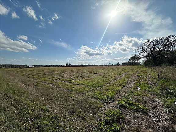 3rd image of Garden Oaks Dr Lot 23 & 24