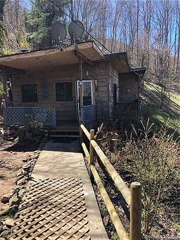 1st image of 124 Neyland Pl