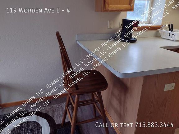 3rd image of 119 Worden Ave E #4
