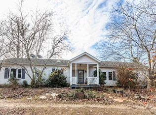 1607 Blackberry Ln, Appomattox, VA 24522