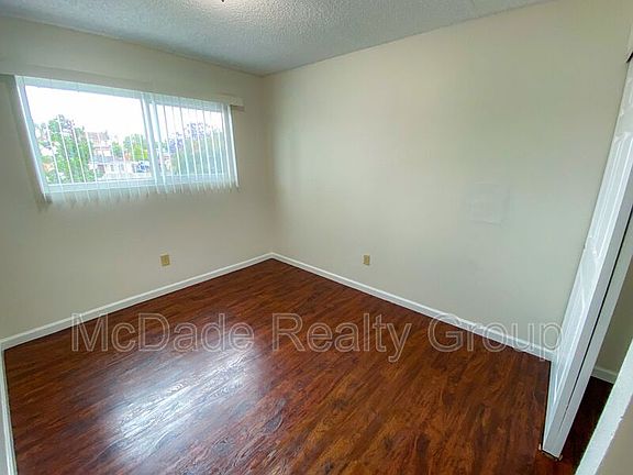 5th image of 1740 North Ave #M