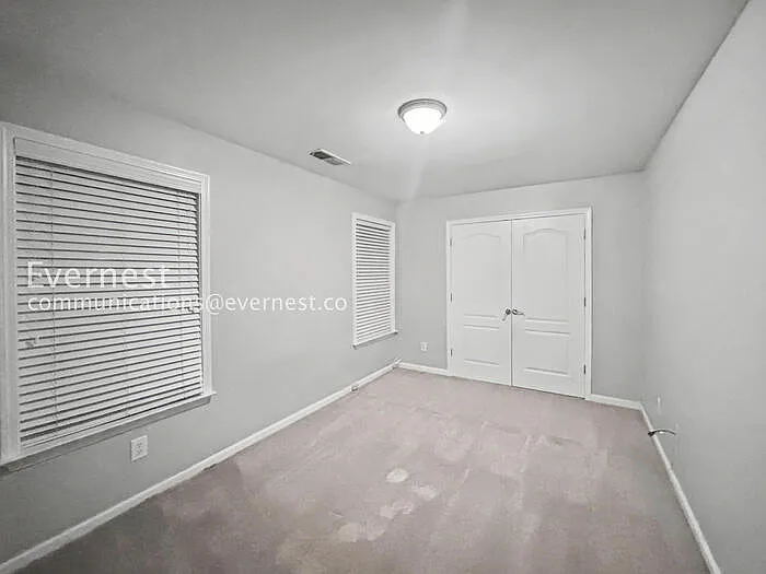 1153 Smith St SW — Photo 17