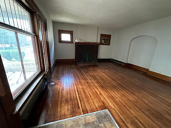 2nd image of 1224 S 21st St APT 2