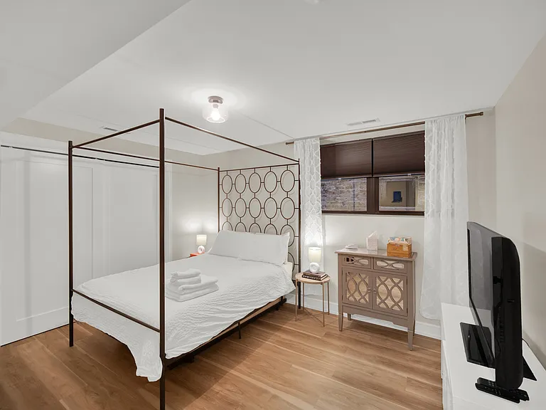 3015 W Belden Ave #G — Photo 3