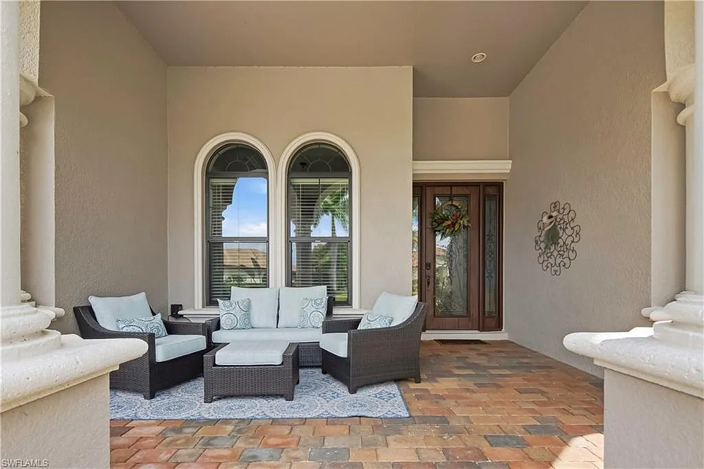 4 bed, 3.0 bath, 2603 sqft, $15,000 — Photo 2