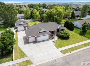 3835 S Taylorview Ln, Ammon, ID 83406