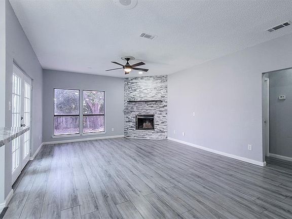 5th image of 3515 Hudson Dr