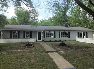 71 W Adams Dr, Cahokia, IL 62206