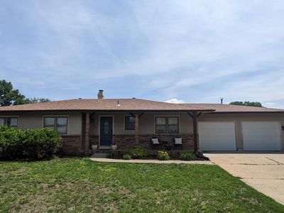 415 Winn Rd, Salina, KS, 67401