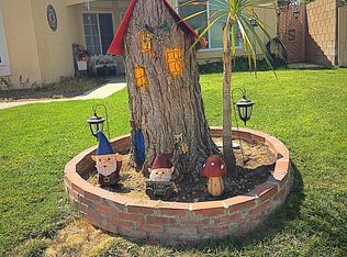 3025 Ontario Ct, Rosamond, CA