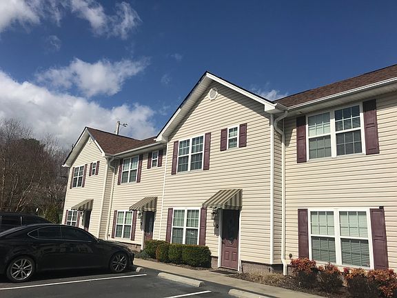 2nd image of 614 N Center St APT 3