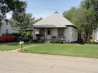 611 Seiling St, Alva, OK 73717