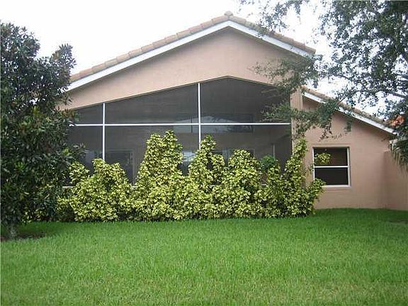 5th image of 7198 Treviso Ln