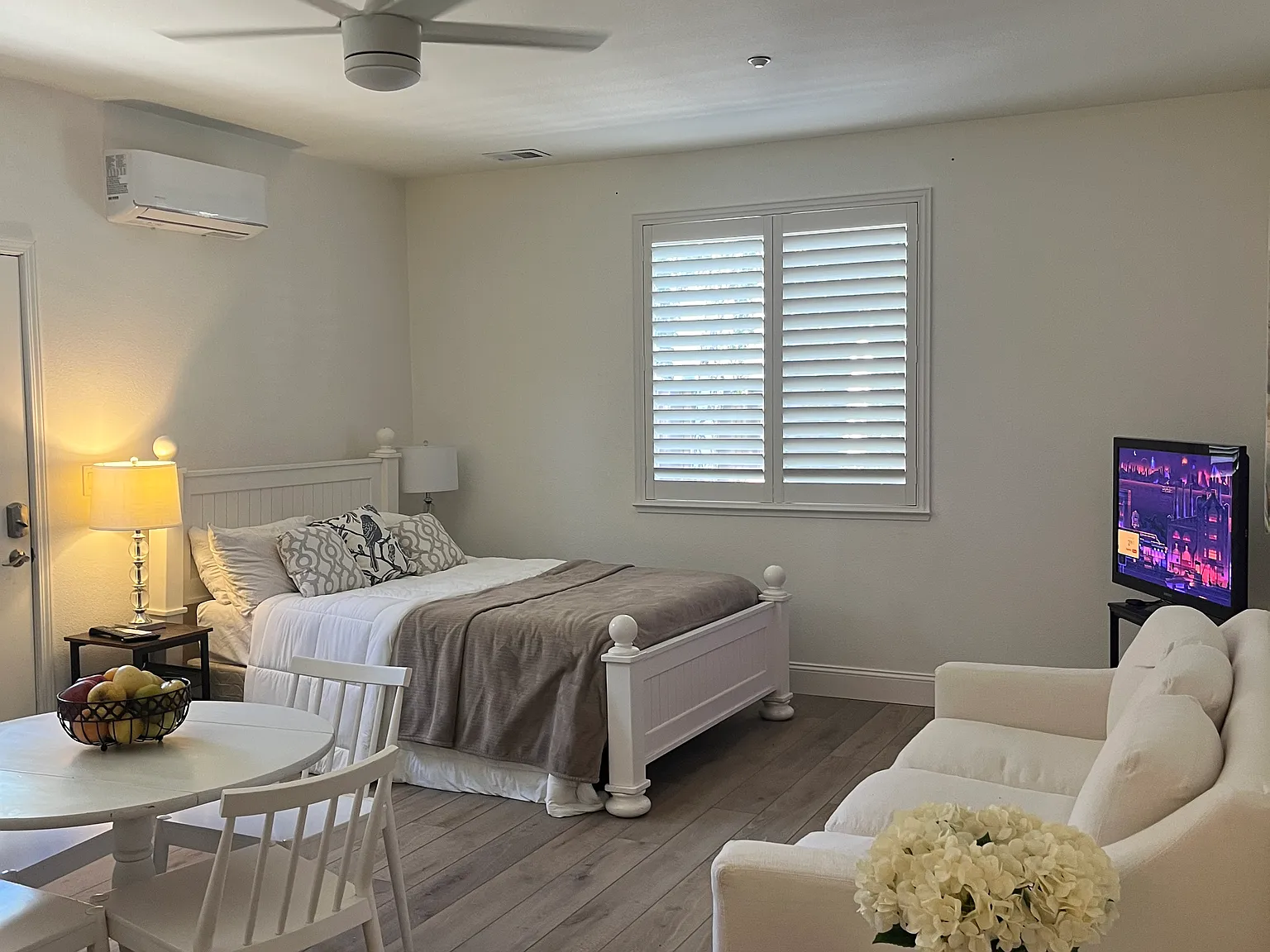 497 Edgefield Pl — Photo 1