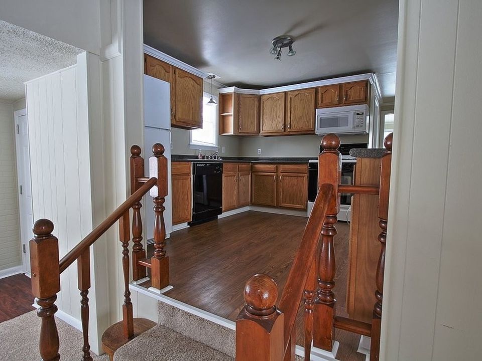 1st image of 3230-3238 Millersport Hwy #3230