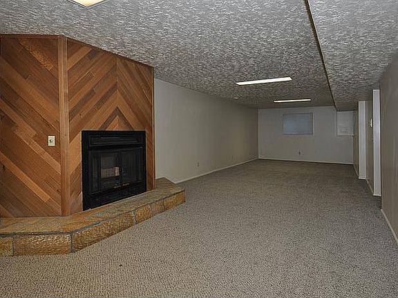 5th image of 4420 W Skye Dr