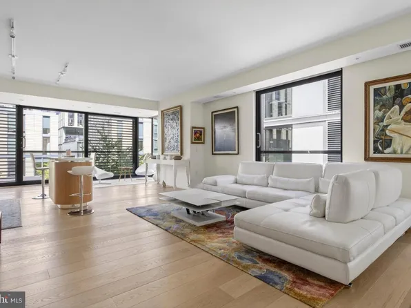 925 H St NW APT 405, Washington, DC 20001