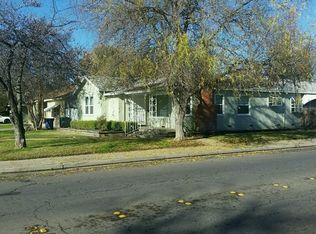 699 E 22nd St, Merced, CA 95340