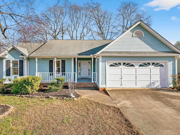 404 Frostberry Ct, Fountain Inn, SC 29644