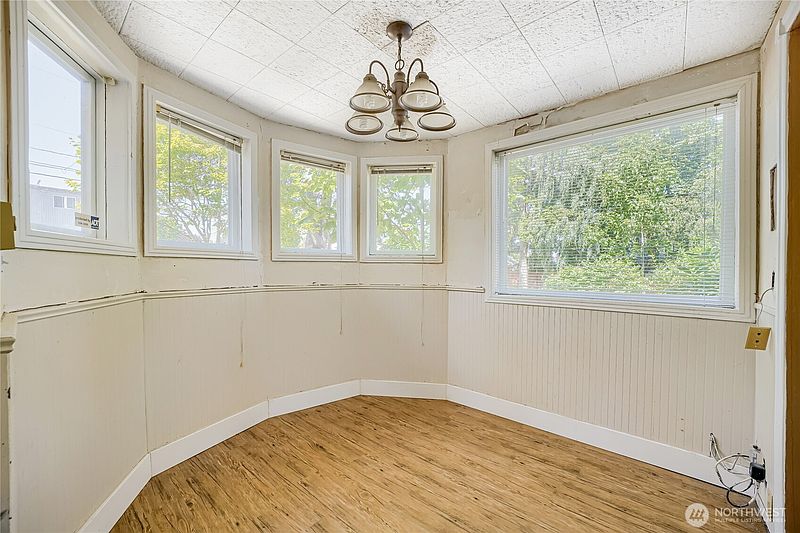 5th image of 522 N L Street