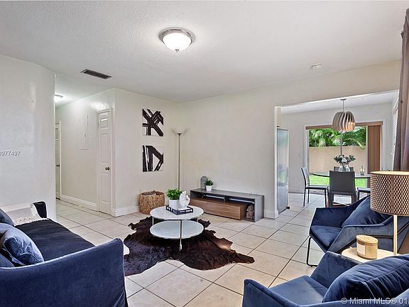 5th image of 3059 Day Ave #1