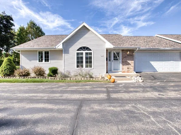 1779 West 5th AVENUE, Oshkosh, WI 54902