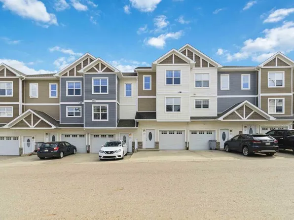 180 S Riverstone Rdg #30, Wood Buffalo, AB T9K 0V6