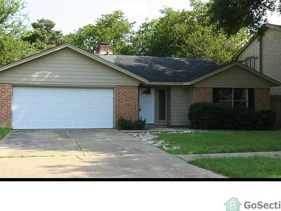 2nd image of 4726 Blueberry Hill Dr