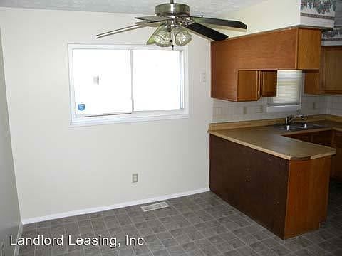 5th image of 2143 Randall St