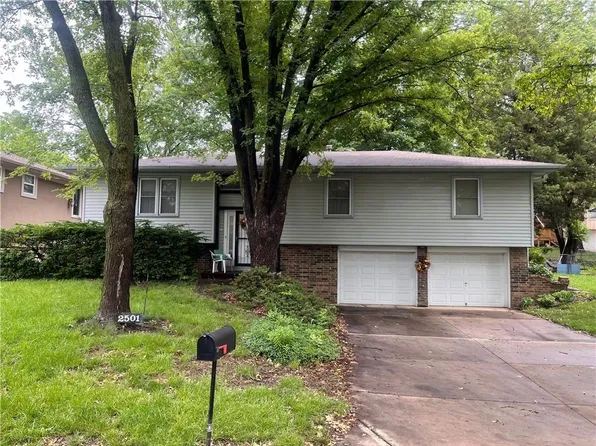 2501 N 73rd Ter, Kansas City, KS 66109