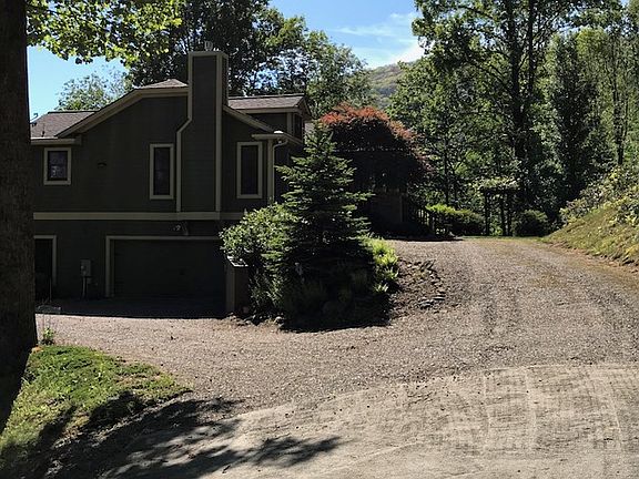Lower and upper drive