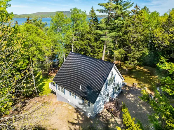 1590 River Road, Calais, ME 04619