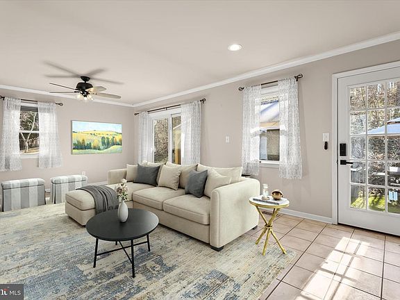 5th image of 1211 Bloom Rd