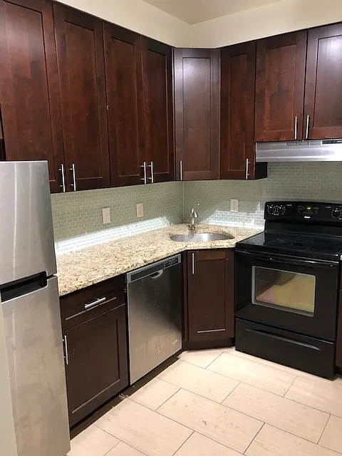 1 bed, 600 sqft, $1,750 — Photo 4
