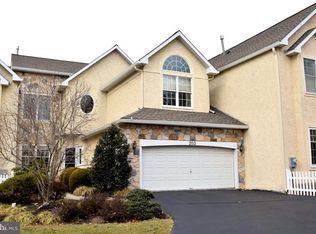 203 Saint Andrews Ct, Blue Bell, PA 19422