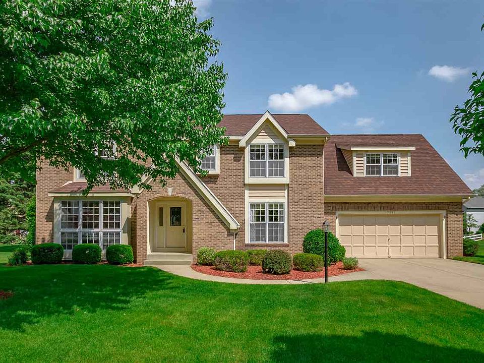 1st image of 17561 White Chapel Ct