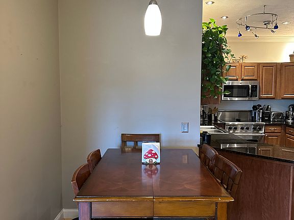 2nd image of 2838 Suncrest Village Cir