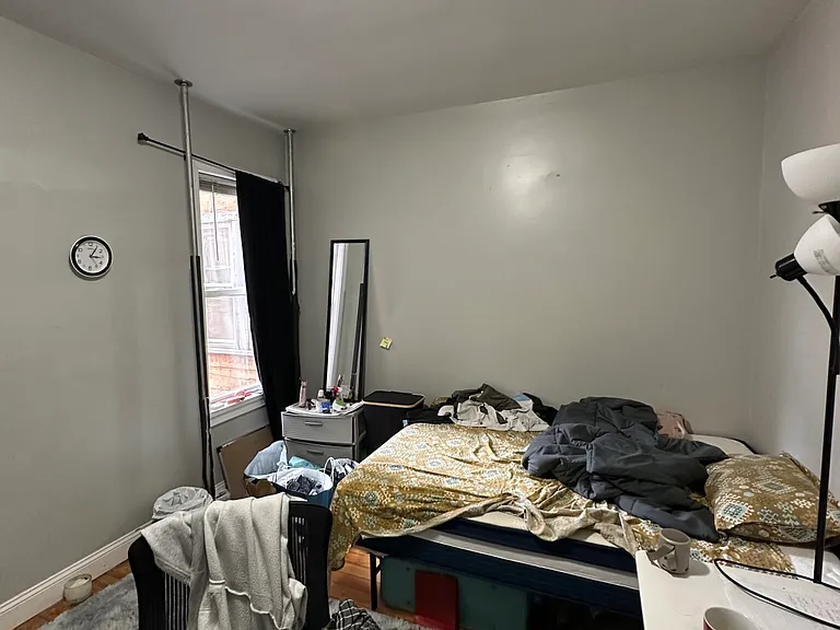 8 Montfern Ave #8 — Photo 6