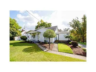 3 Gaddis St photo 1