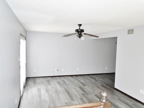 3rd image of 200 Lodge Dr APT 304