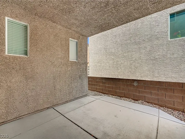 10592 Valdosta Ave — Photo 47