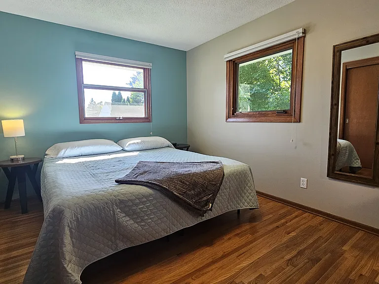 2541 12th Ave NW — Photo 9