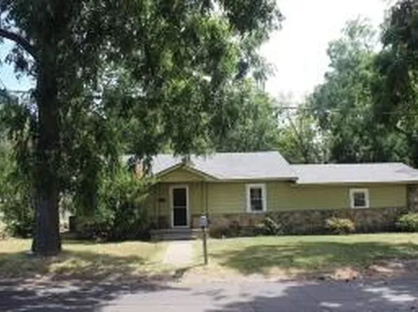 (undisclosed Address), Russellville, AR 72801